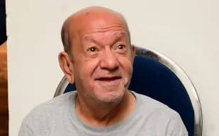 وداعًا لطفي لبيب.. مسيرة فنية باقية في وجدان الجمهور (فيديو)