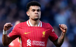 رغم عقده مع ليفربول.. لويس دياز يغازل برشلونة برسالة غير مباشرة