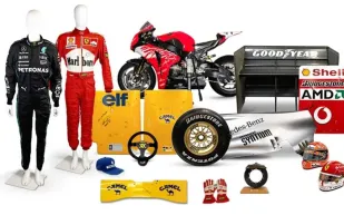 بدلة شوماخر في وخوذة سينا.. RM Sotheby’s تطرح كنوز فورمولا 1 في مزاد تاريخي