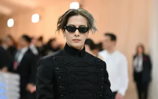 عصير أخضر بمفعول سحري.. وصفة جاكسون وانغ لمحاربة الشيخوخة