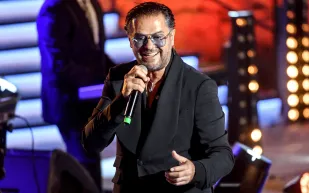 بعد منعه من الغناء في مصر.. راغب علامة يوجّه رسالة مشفرة عن "الحسد والغيرة"