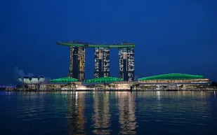 مشروع بقيمة 8 مليارات دولار يضيف برجًا رابعًا لأشهر منتجعات آسيا