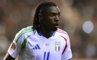 مويس كين يرفض عرض الهلال ويفضّل العودة إلى الدوري الإنجليزي