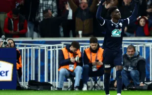 مهند آل سعد ينضم رسميًا إلى لوزان السويسري على سبيل الإعارة لموسم واحد