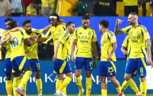 النصر يقدم "موزة" لجماهيره في النمسا.. لفتة عفوية تحصد الإعجاب (فيديو) 