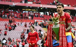 بايرن ميونيخ يحاول التعاقد مع دياز وليفربول يرد بحسم