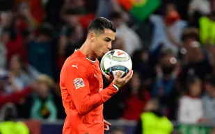 رونالدو يرحّب بجيسوس.. والمدرب يكشف سبب قبول عرض النصر