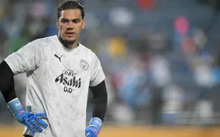 مانشستر سيتي يضع أنظاره على تير شتيغن لتعويض رحيل إيدرسون المحتمل