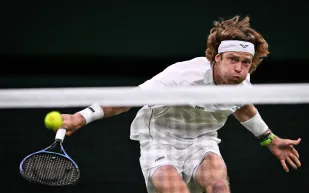 تقليد صارم منذ 140 عامًا.. السر وراء فرض اللون الأبيض في ويمبلدون