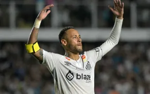 نيمار يُنهي الصيام التهديفي بهدف قاتل في فلامنغو بعد 4 أشهر غياب