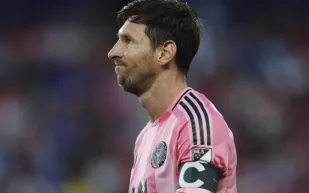 ميسي مهدد بالإيقاف بسبب مباراة "كل النجوم".. ما القصة؟