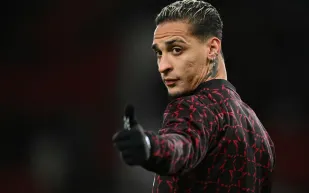 النصر يقترب من ضم أنتوني من مانشستر يونايتد.. وبيتيس يترقّب