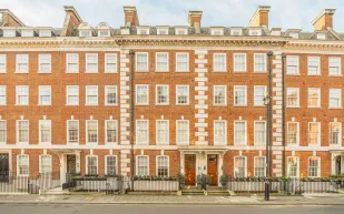 بيع قصر أرسنال السابق في لندن مقابل هذا السعر