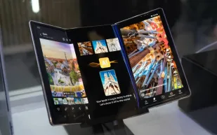 تسريب جديد: هل تطلق Samsung هاتف طي ثلاثي الشاشة لمنافسة Huawei؟