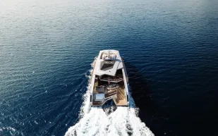 يخت This is it.. تصميم فضائي وسعر خيالي