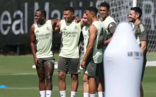 هل يكسر فينيسيوس سقف الرواتب في ريال مدريد ويتجاوز مبابي؟