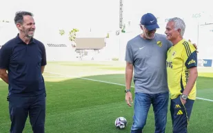 المدير الرياضي للاتحاد يفتح الباب أمام انضمام نجوم جدد ويؤكد: فينيسيوس قريب من دوري روشن