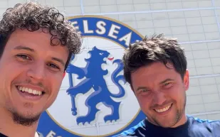 لاعب الاتحاد السابق يدخل عالم التدريب من بوابة تشيلسي