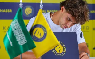 الانتقالات الصيفية تشتعل.. والهلال والنصر يخطفان الأضواء من الأهلي والاتحاد