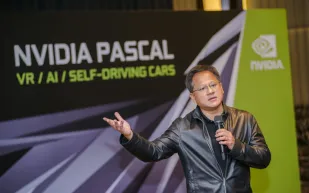 Nvidia تحقّق إنجازًا تاريخيًا.. وثروة رئيسها التنفيذي تنافس وارن بافيت