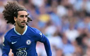 النصر يستهدف مارك كوكوريا.. هل ينجح في خطف ظهير تشيلسي؟