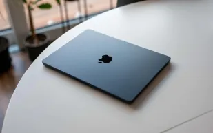 MacBook الاقتصادي من أبل.. هل يستحق الانتظار رغم التنازلات؟