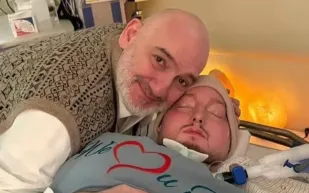 الأمير خالد بن طلال يتحدث عن معاناة 20 عامًا مع غيبوبة "الأمير النائم" (فيديو)