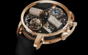 فينيسيوس جونيور يخطف الأنظار بساعة جاكوب آند كو The Godfather.. تعرف على مواصفاتها