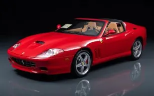 فيراري نادرة من طراز 2005 تُعرض في مزاد بسعر 550 ألف دولار