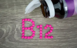 هل تساعد حقن فيتامين ب12 فعلاً في إنقاص الوزن؟