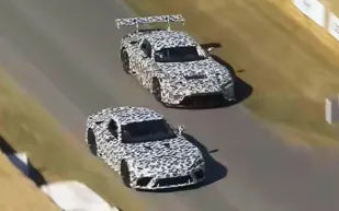 لكزس تثير الحماس في جودوود.. سيارة خارقة جديدة بمحرك V8 قيد الاختبار