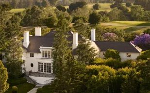 عرض قصر  النجمة Ann Rutherford للبيع بهذا السعر