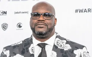 شاكيل أونيل يحوّل سيارته الفاخرة إلى شاحنة مدرعة مذهلة (فيديو)