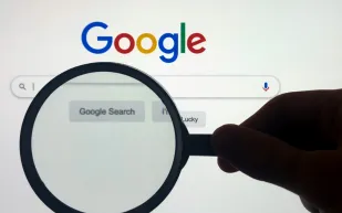 كيف تحول استقطاب الموظفين في مجال الذكاء الاصطناعي إلى حرب بين شركات التقنية؟