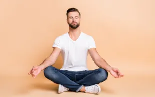 دراسة تكشف: هذه الأنشطة أفضل من الأدوية في علاج الأرق