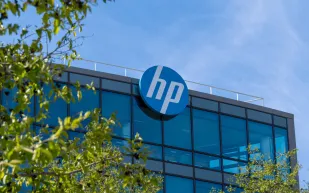 مايك لينش يغادر ويترك وراءه ديونًا بالمليار لشركة HP!