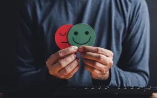 هل تعاني القلق والاكتئاب؟ قد يكون السبب في طفولتك