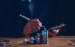 تراجع مؤشر تاسي 0.7% وسط تراجع الأسهم القيادية في السوق السعودي