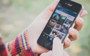 إنستغرام يشدد الحماية لحسابات الأطفال وسط مخاوف متزايدة