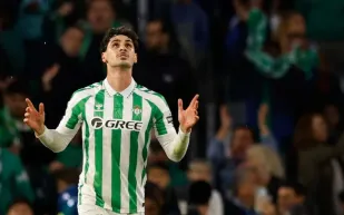 رسميًا.. أتلتيكو مدريد يتعاقد مع كاردوسو قادمًا من ريال بيتيس بعقد طويل الأمد