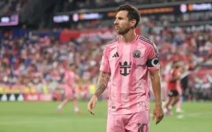 البرغوث لا يتوقف.. ميسي يحقق رابع جائزة شهرية مع إنتر ميامي