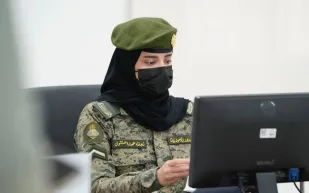 خطوات إلغاء تأشيرة الخروج والعودة المنتهية للعمالة المنزلية عبر أبشر