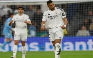 أول أهداف مبابي بقميص ريال مدريد رقم 10... لحظة طال انتظارها (فيديو)