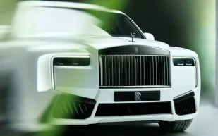  رولز رويس كولينان بلاك بادج 2025.. تحفة فنية على الطرق