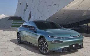 Xpeng P7 تقدم تكنولوجيا جديدة لتفريغ الغضب أثناء القيادة باستخدام الرموز التعبيرية (فيديو)