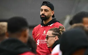 الحاسوب العملاق يتنبأ بصراع الحذاء الذهبي بين هالاند وصلاح.. من سيتفوق؟