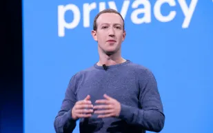 شاب أسترالي يتحدى مارك زوكربيرج ويرفض مليار دولار.. ما القصة؟