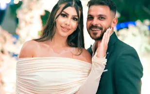 "فرحتي كملت بيكي".. محمد رشاد يحتفل بخطوبته برسالة رومانسية (صور)