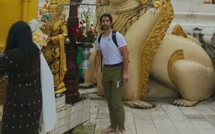 أميركي يحقق إنجازًا تاريخيًا في موسوعة غينيس لزيارة عدد كبير من الدول