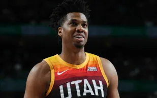 حسن وايتسايد يطرح قصره في ميامي للبيع بـ15.8 مليون دولار